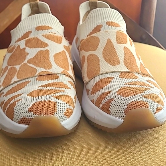 MARK NASON SLIP ON ATHLETIC SHOES. - Picture 5 of 7